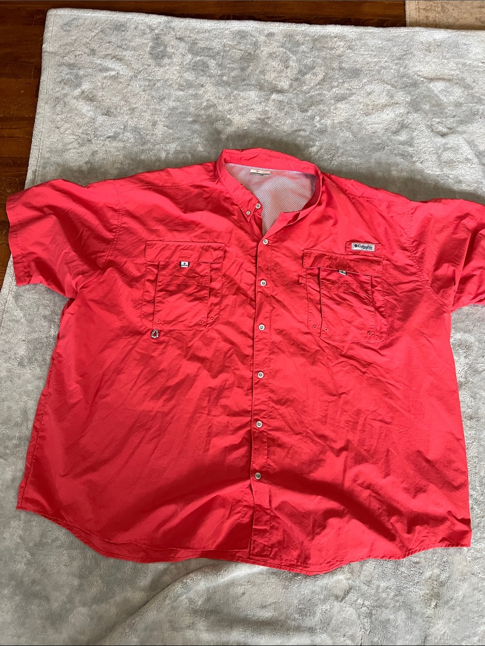 Columbia Men's Button-Down Short Sleeve Shirt - Bright Red